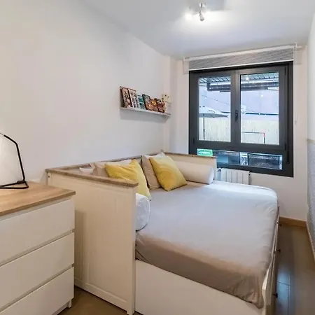 Con Piscina, Garaje Y Terraza De 100m Appartement Ramales de la Victoria
