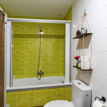 Con Piscina, Garaje Y Terraza De 100m *